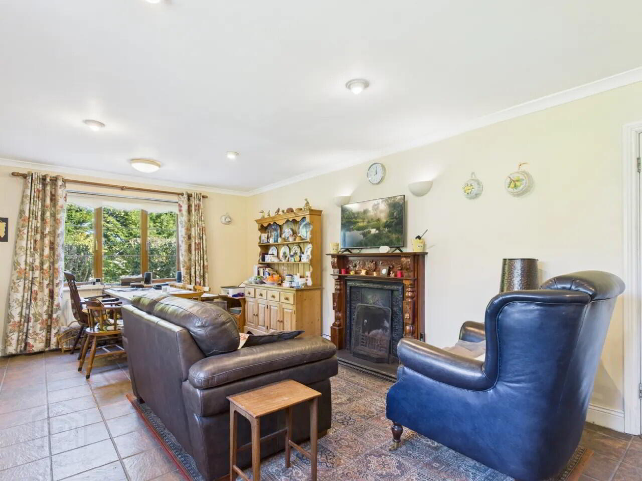 6 Bed On 3 Acres 5 of 34