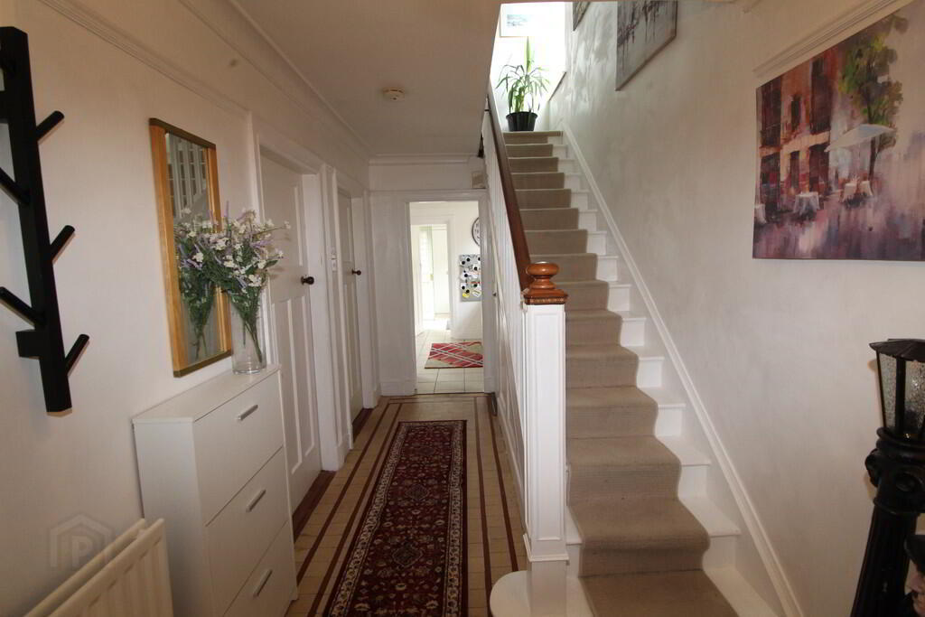 180 Shore Road 2 of 16