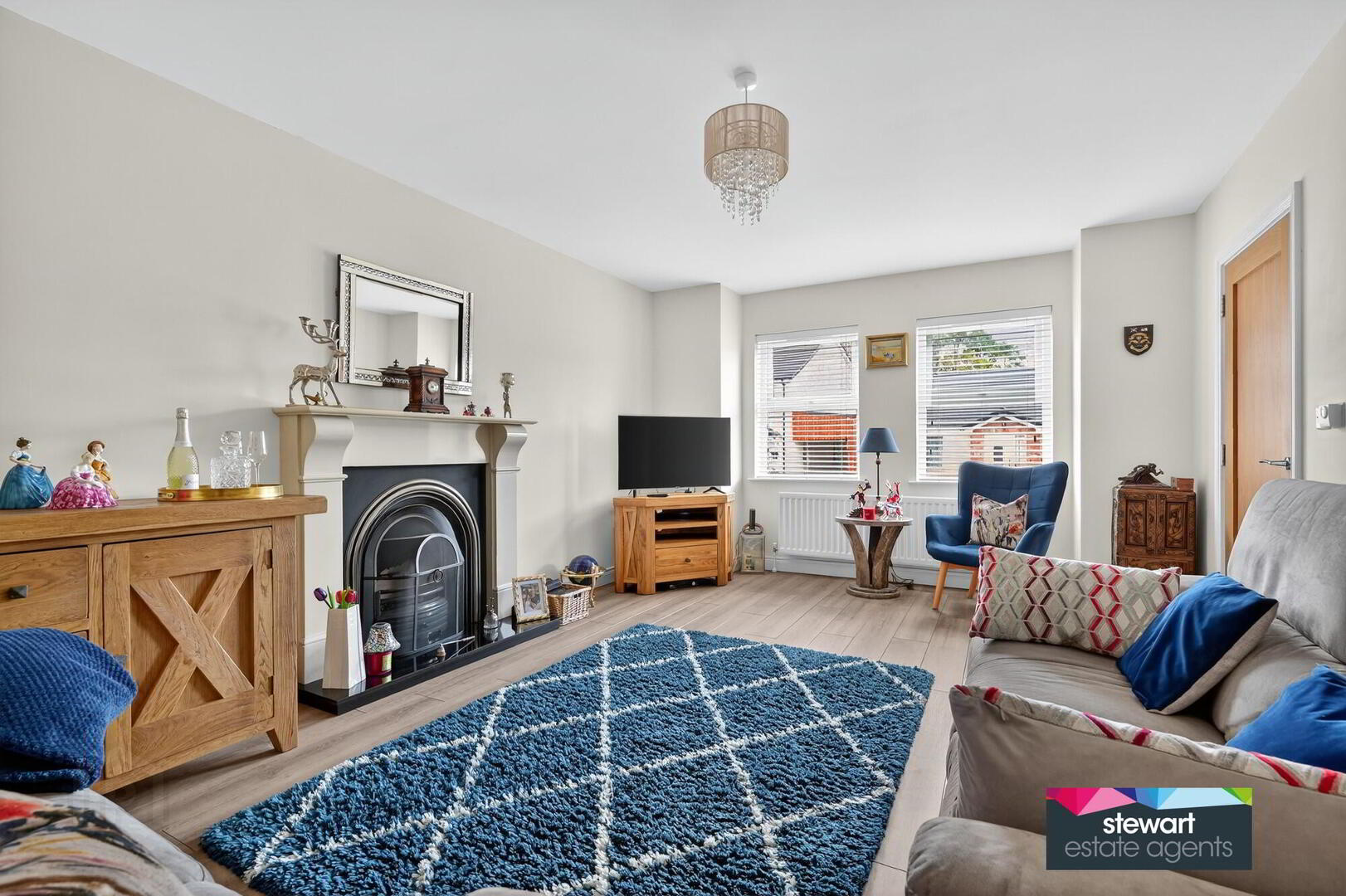 43 Hazelgrove Avenue 11 of 38