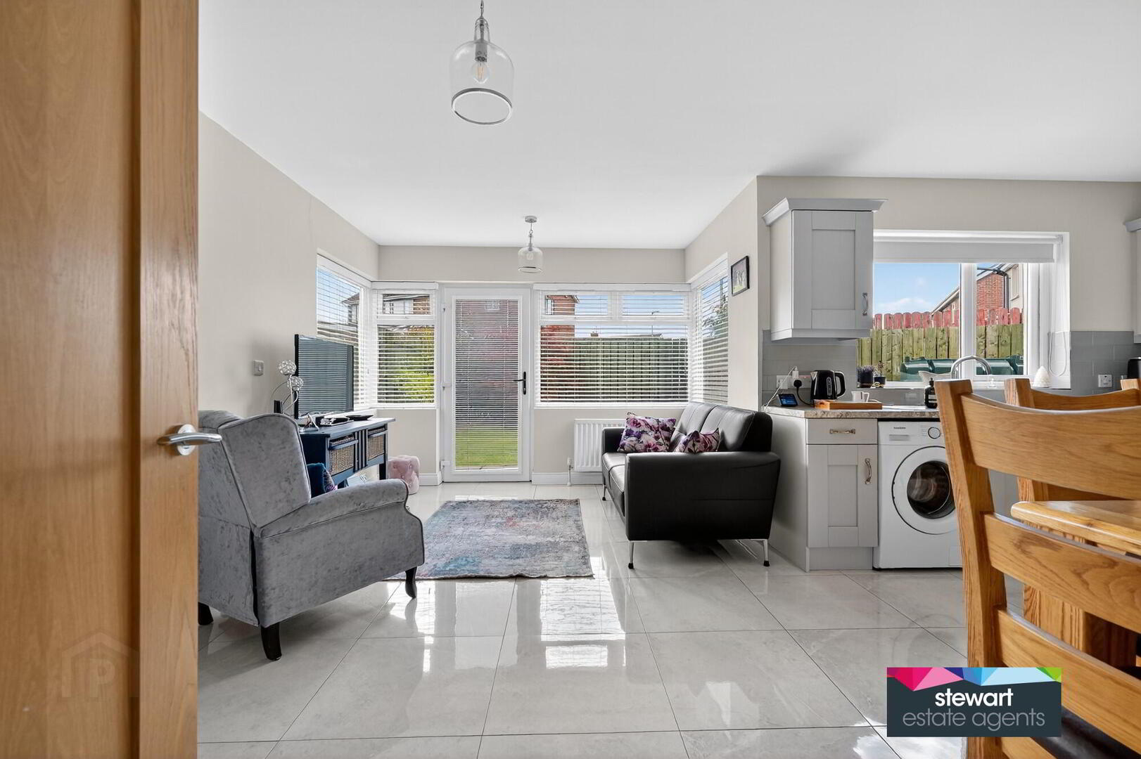43 Hazelgrove Avenue 12 of 38