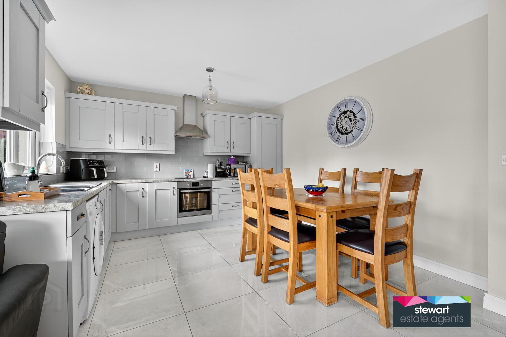 43 Hazelgrove Avenue 14 of 38