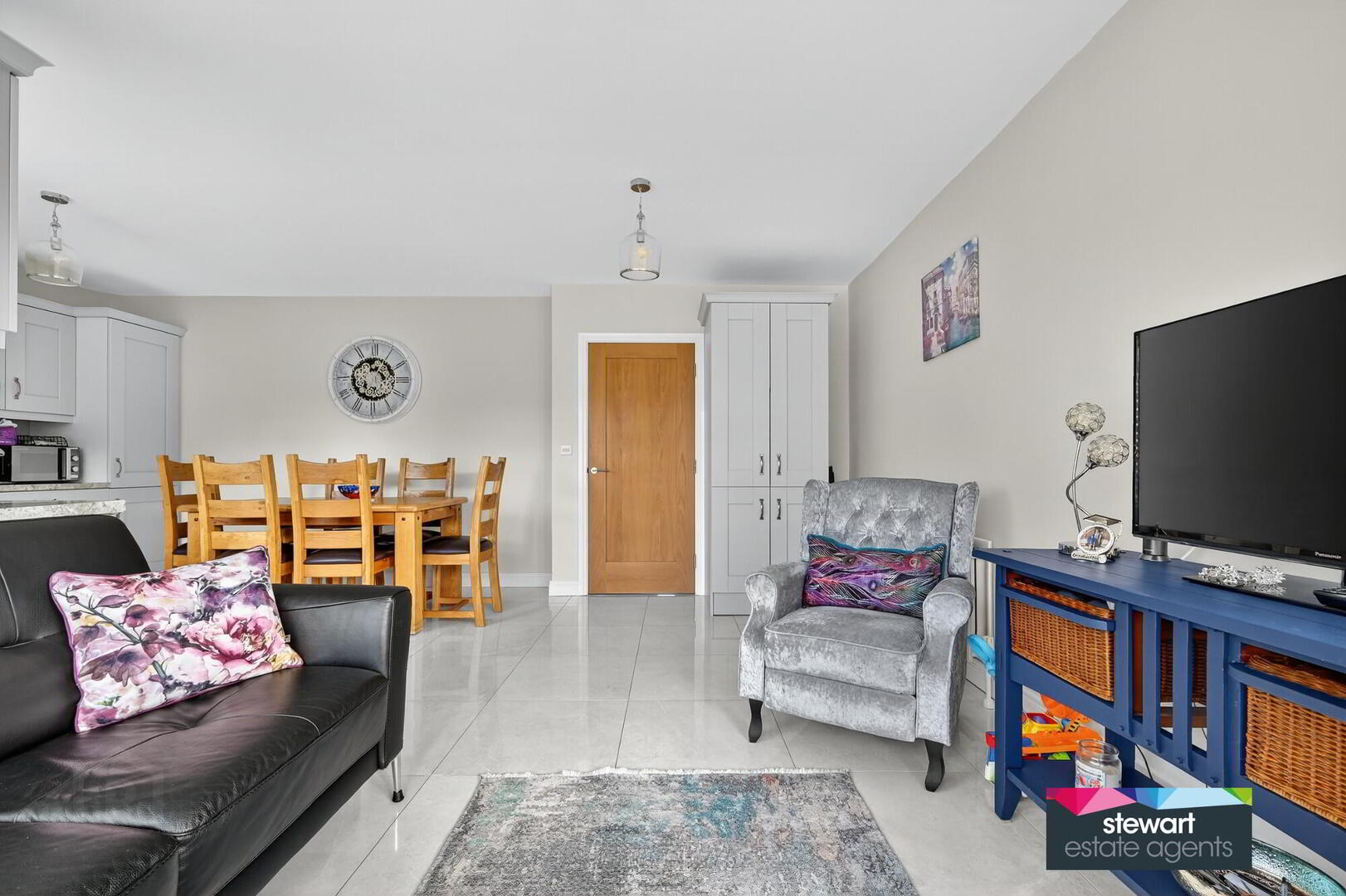 43 Hazelgrove Avenue 22 of 38