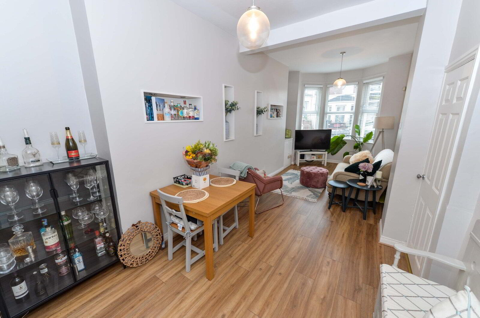 4 Nevis Avenue 3 of 14
