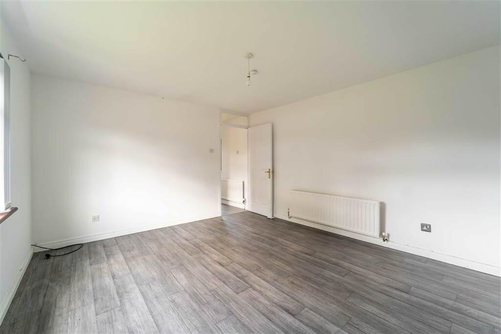 19 Rathgill Avenue 5 of 27