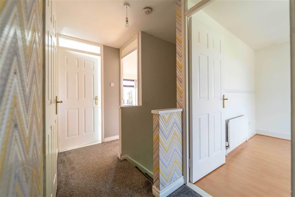 19 Rathgill Avenue 12 of 27