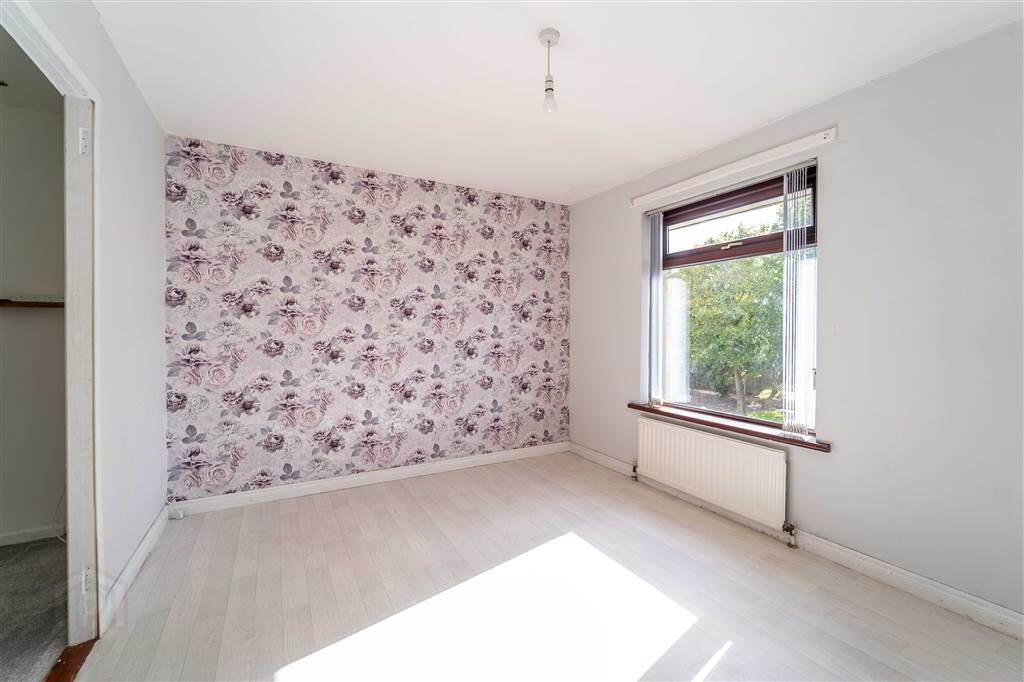 19 Rathgill Avenue 14 of 27