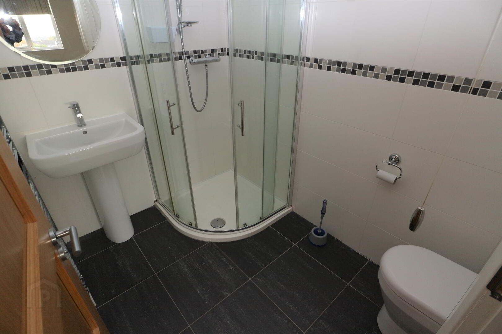 4 Highgrove Gate 11 of 15