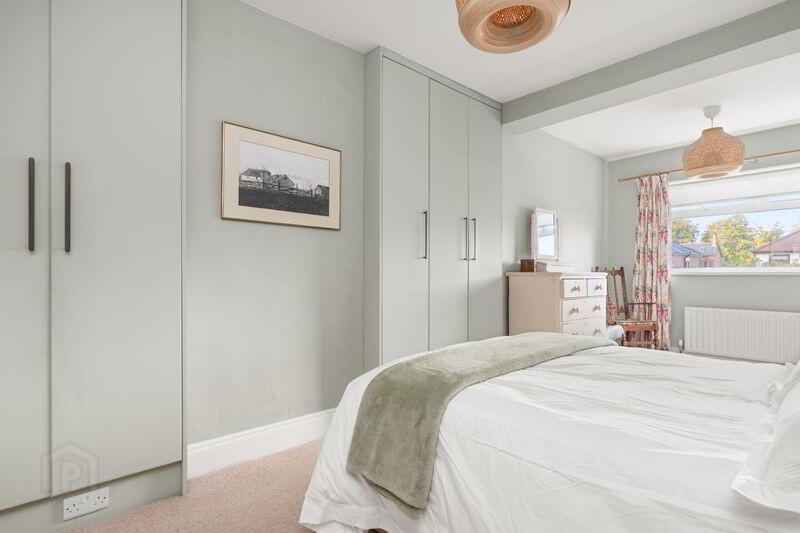 13 Knockbreda Drive 20 of 43