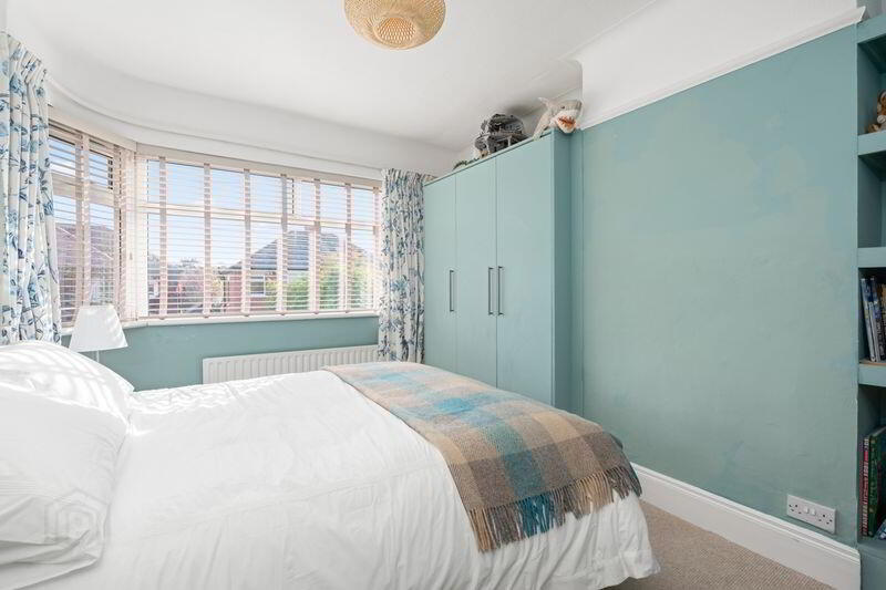 13 Knockbreda Drive 27 of 43