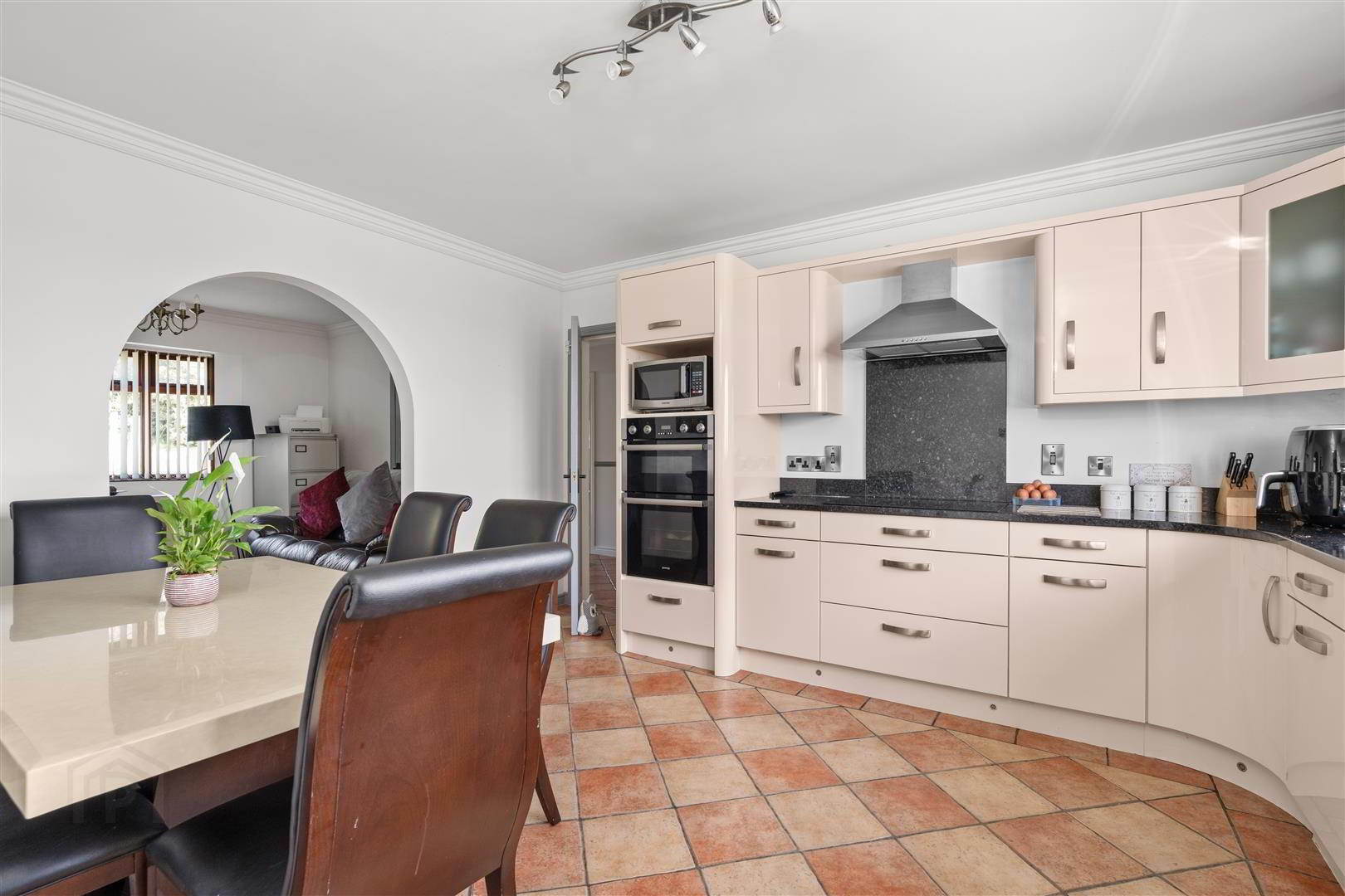 22 Loughview Road 13 of 50