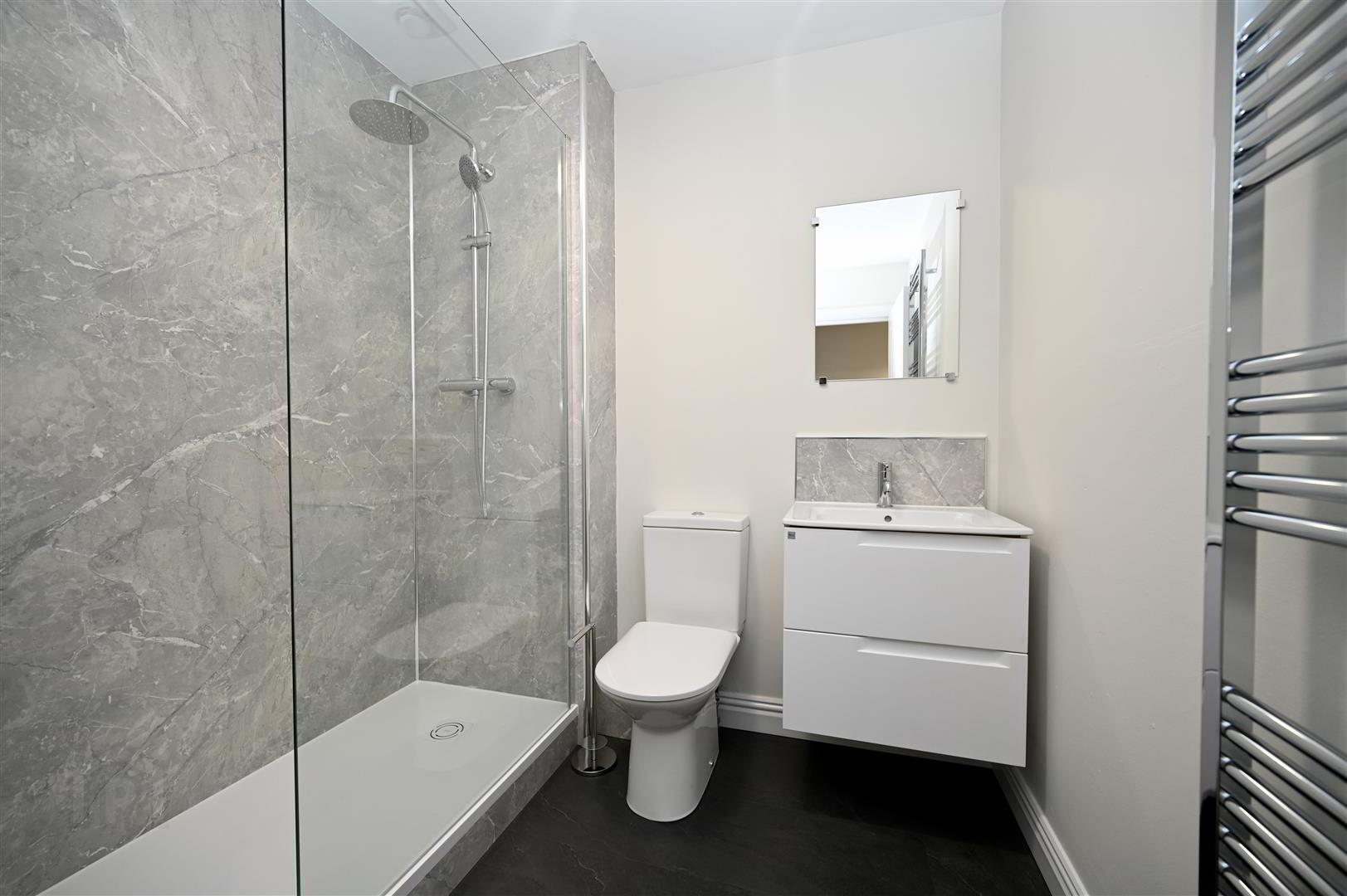 Apt 7, 39 Dundela Crescent 12 of 15