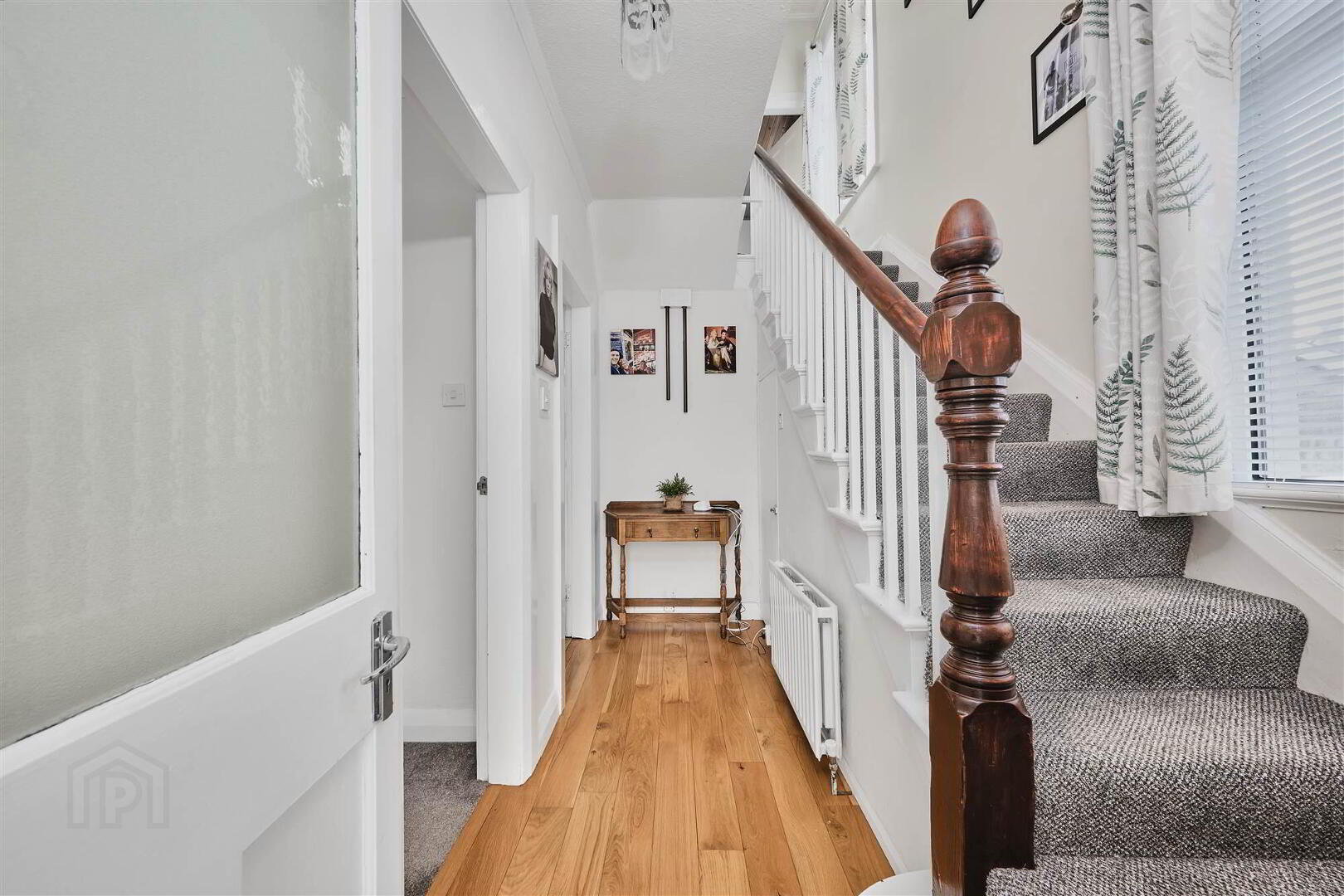 10 Royal Avenue 2 of 26