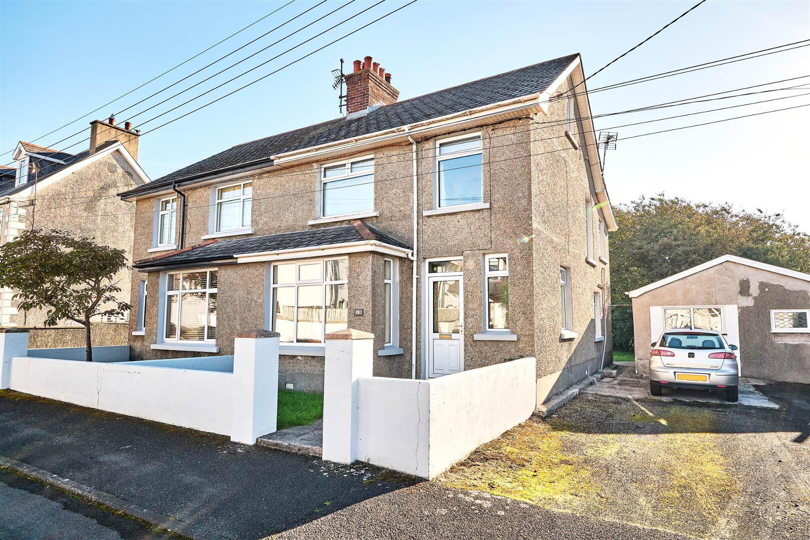10 Royal Avenue 1 of 26