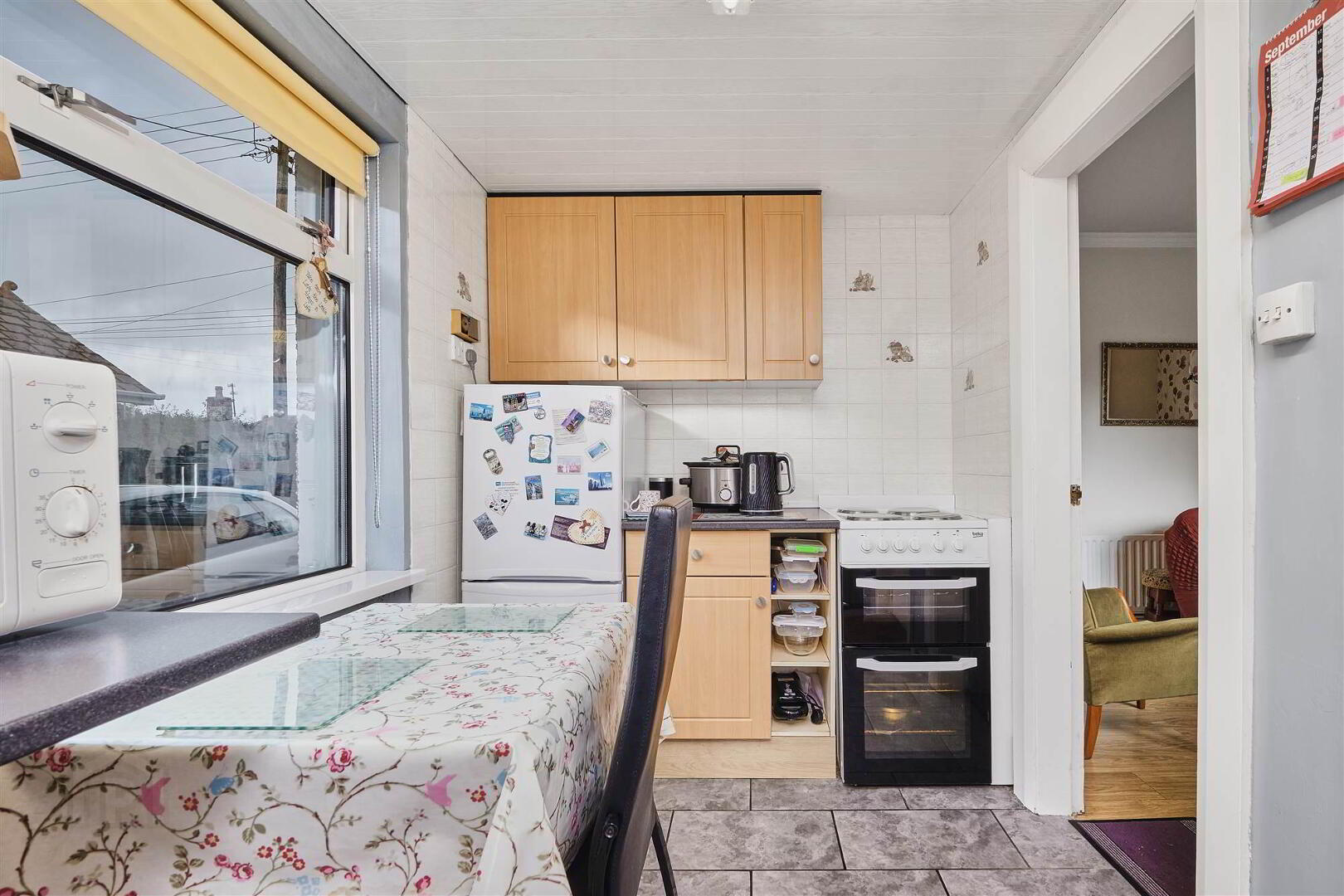 10 Royal Avenue 9 of 26
