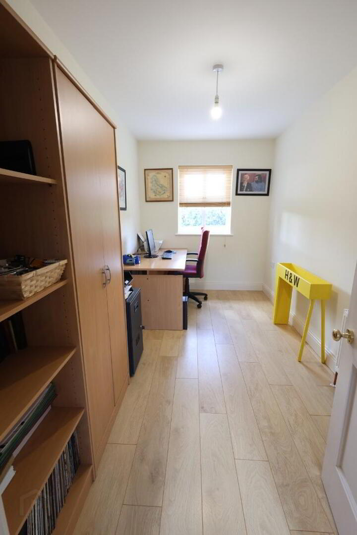 63 Knockanroe Road 13 of 30
