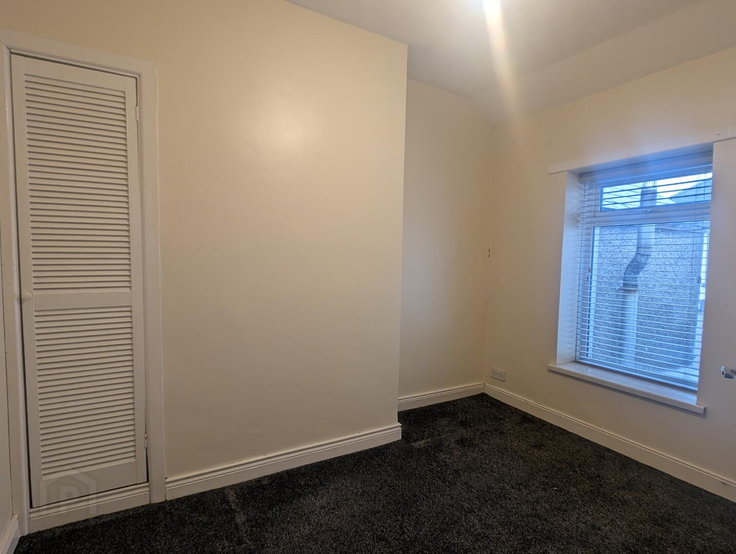 74 Brook Street 12 of 17