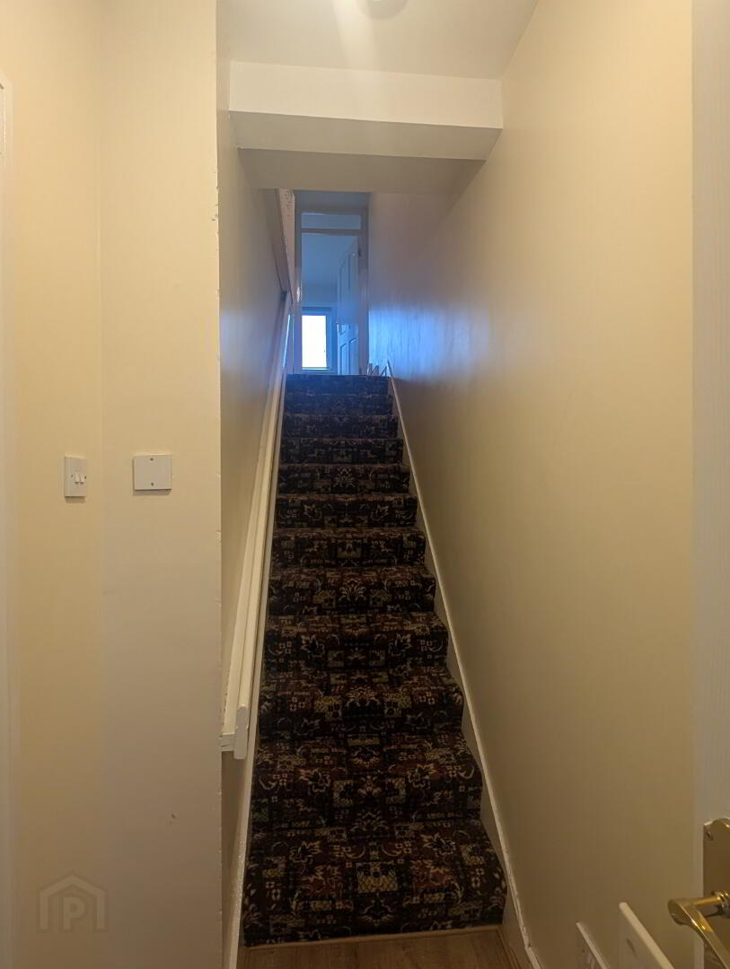 74 Brook Street 2 of 17