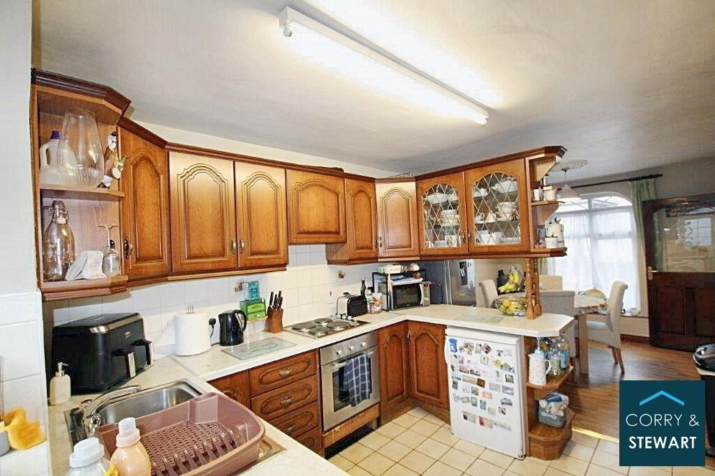 76 Letfern Road 7 of 18