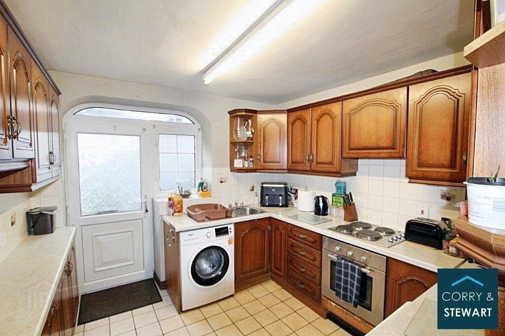 76 Letfern Road 8 of 18