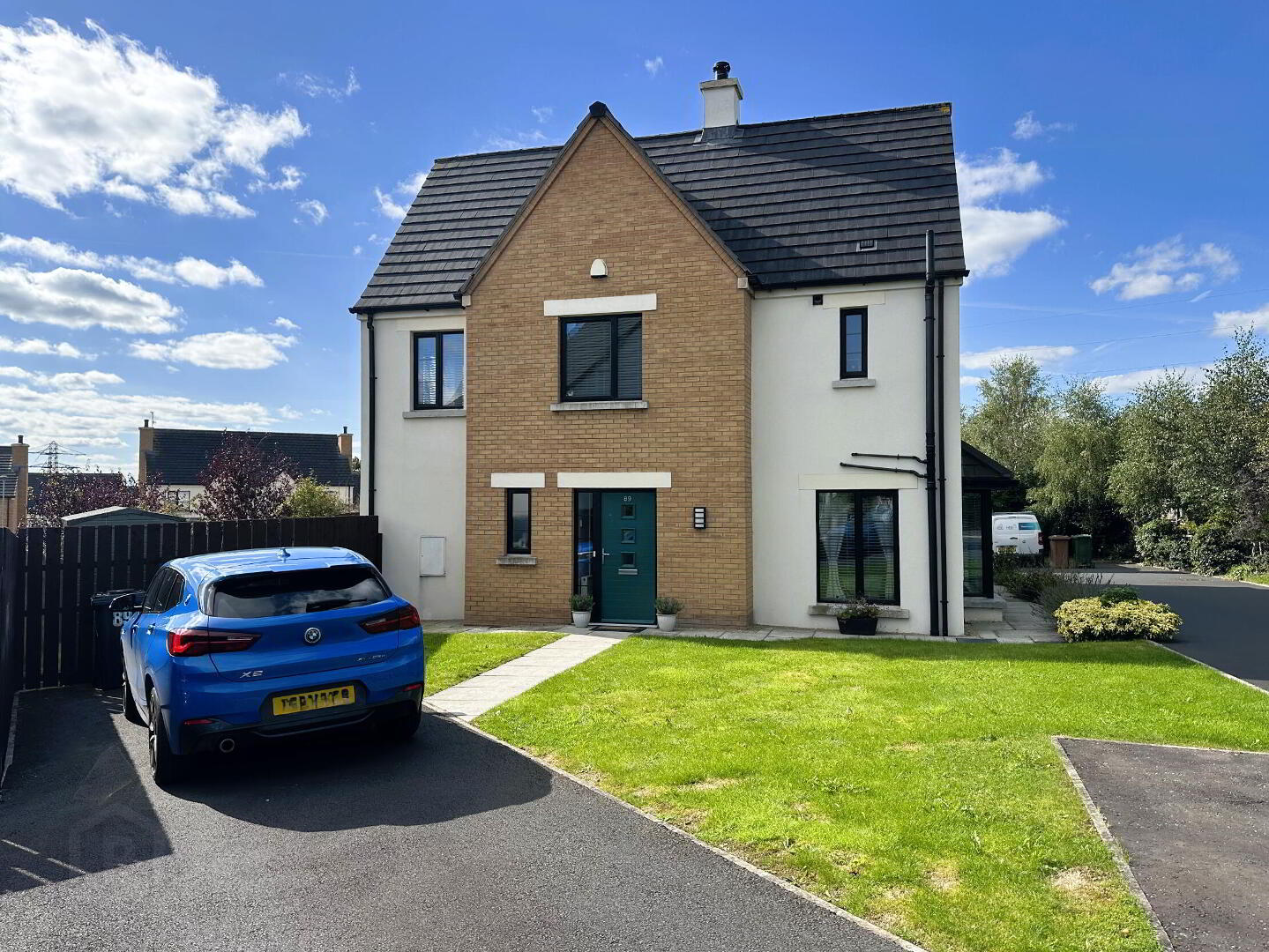 89 Bishops Green 1 of 22