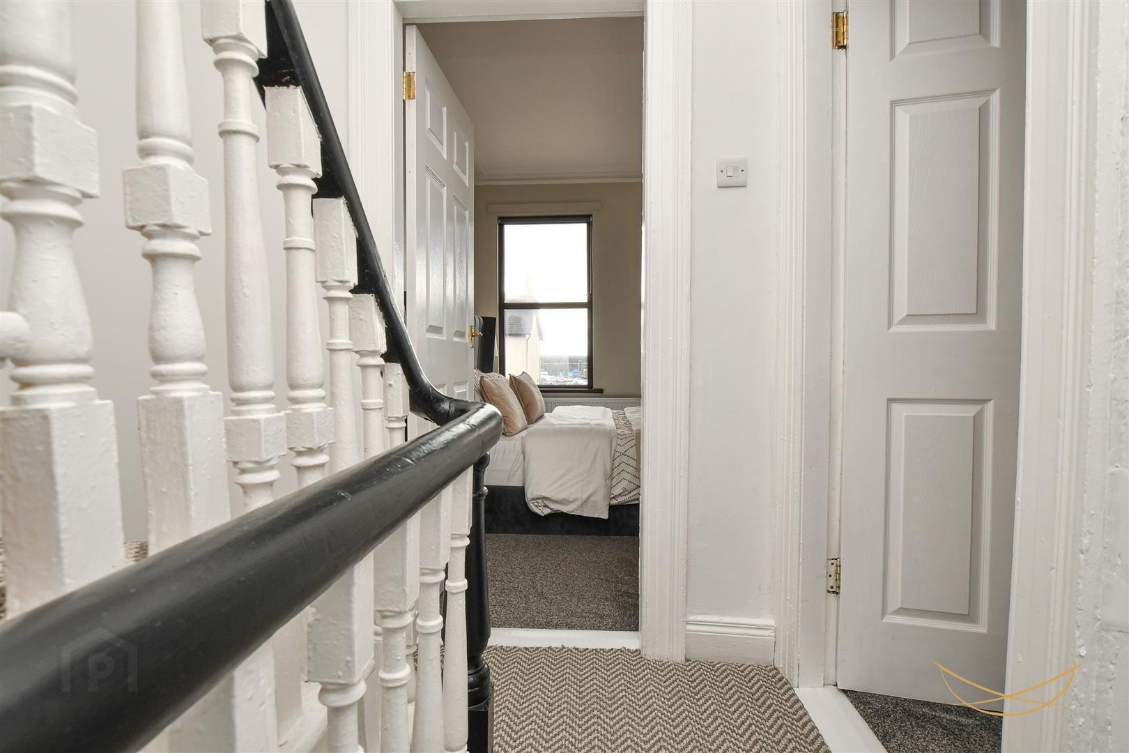 59 Ballygomartin Road 24 of 43
