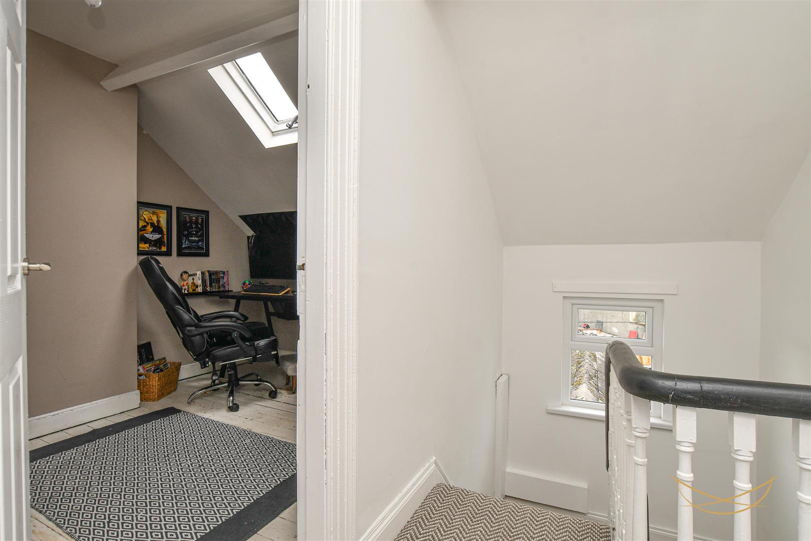 59 Ballygomartin Road 36 of 43