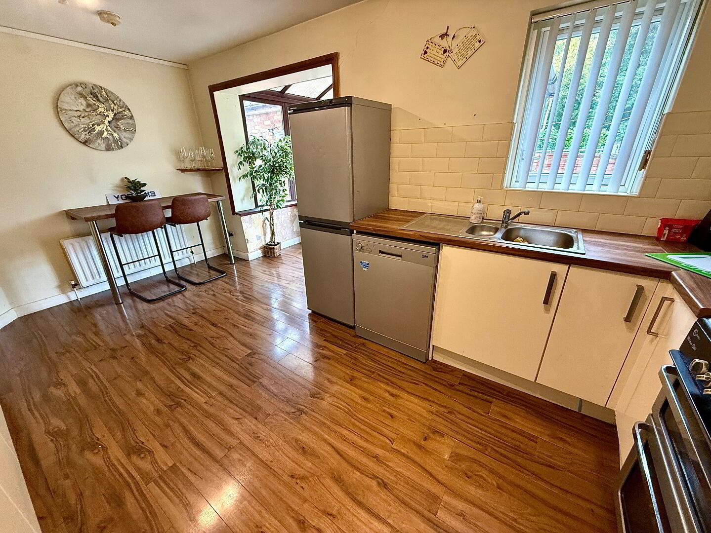 6 Copperfield Mews 16 of 33