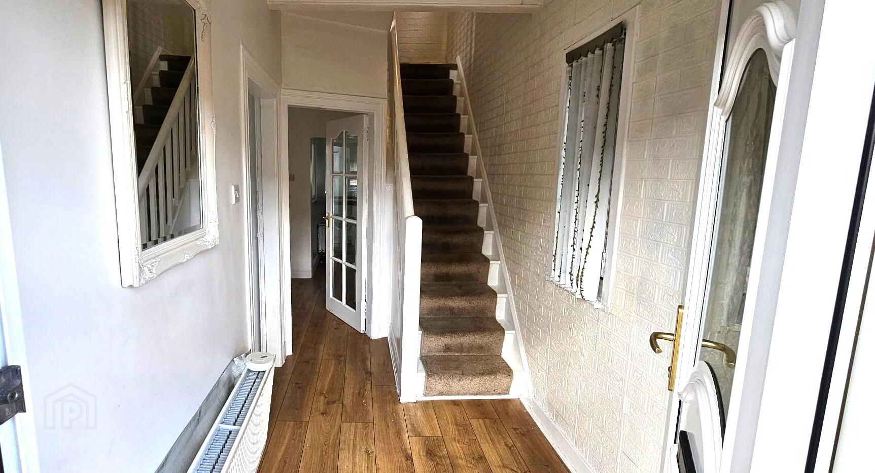 12 Somerton Gardens 2 of 28