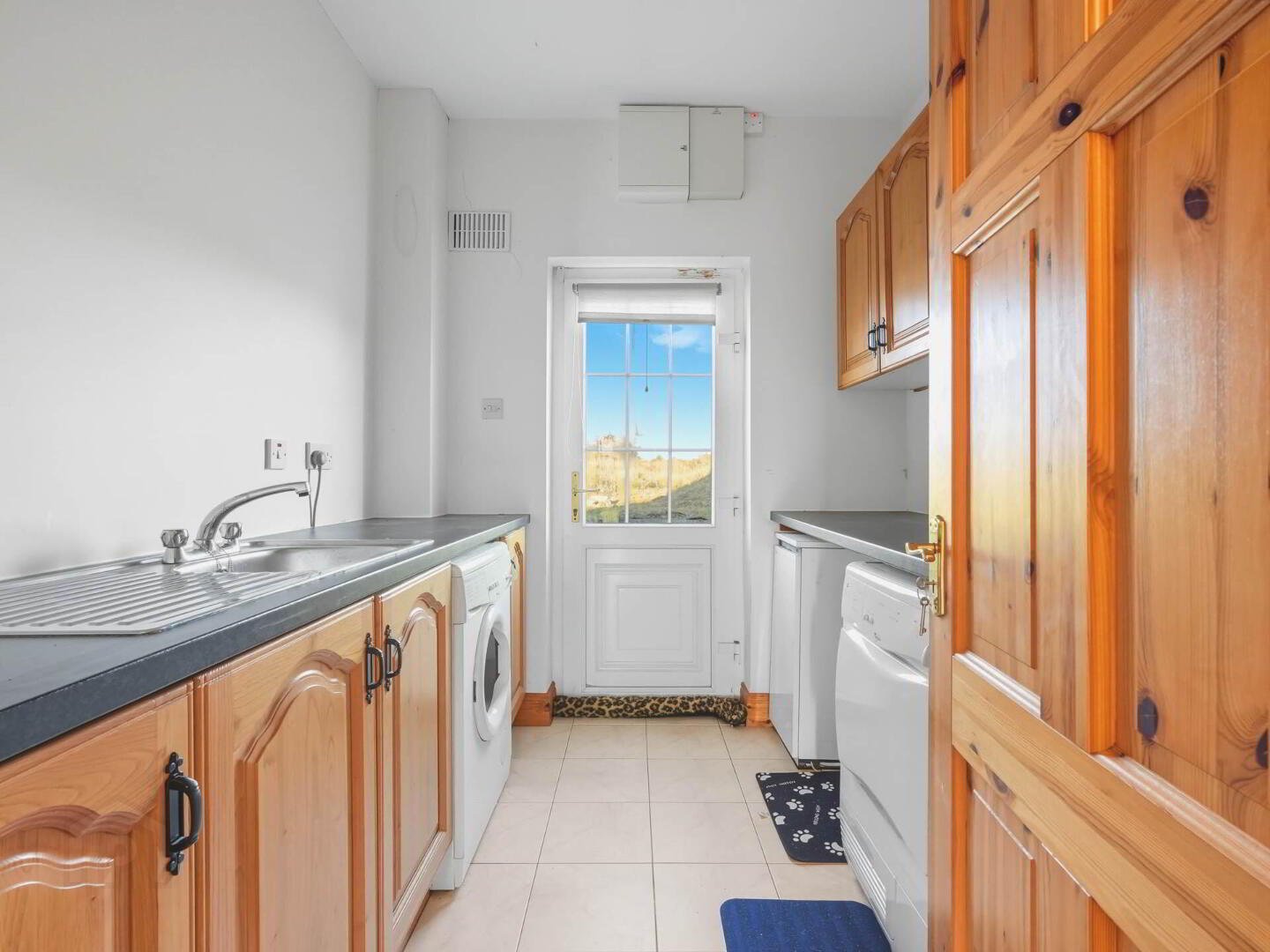 Bushfield 11 of 41
