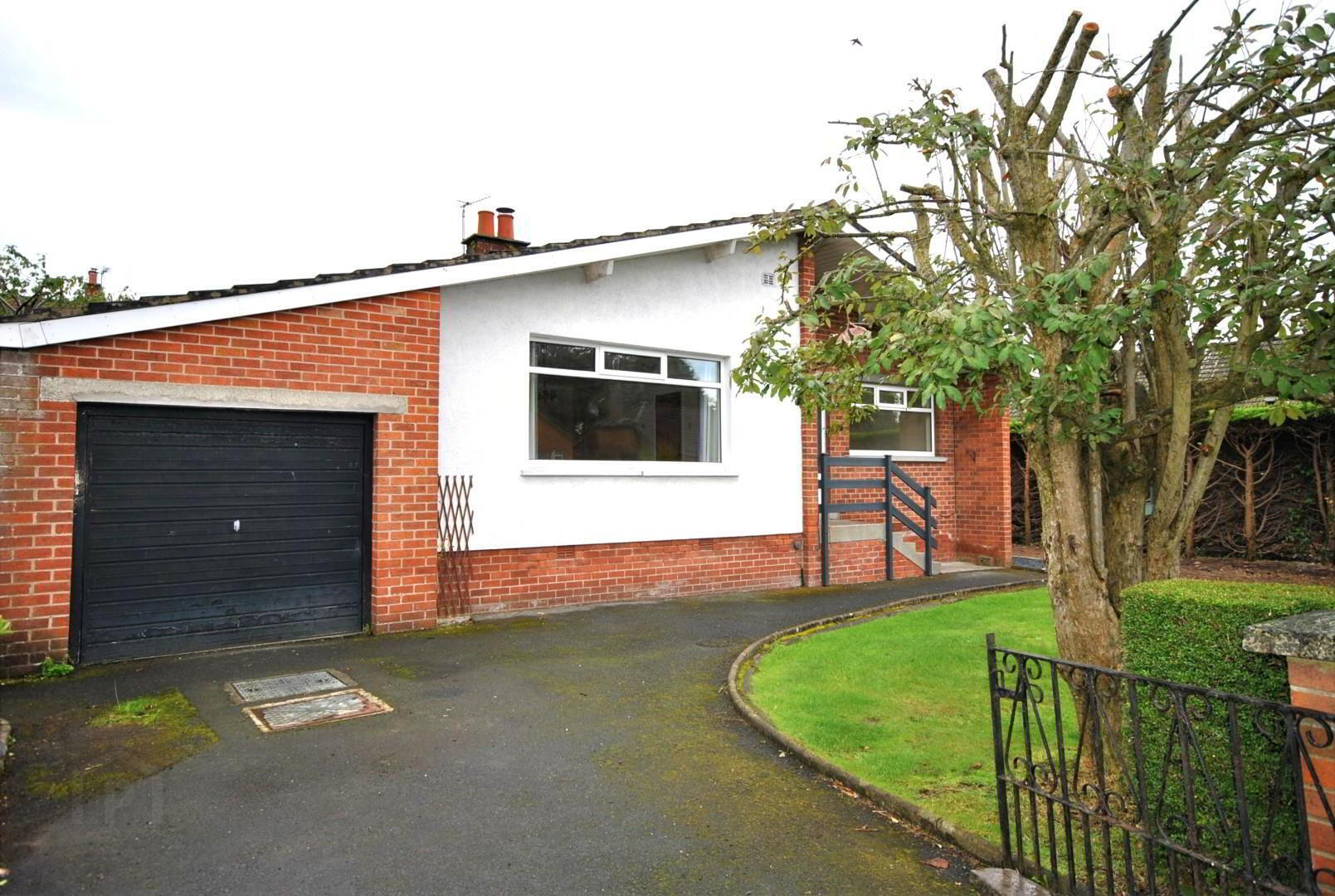 18 Sunningdale Park 1 of 12