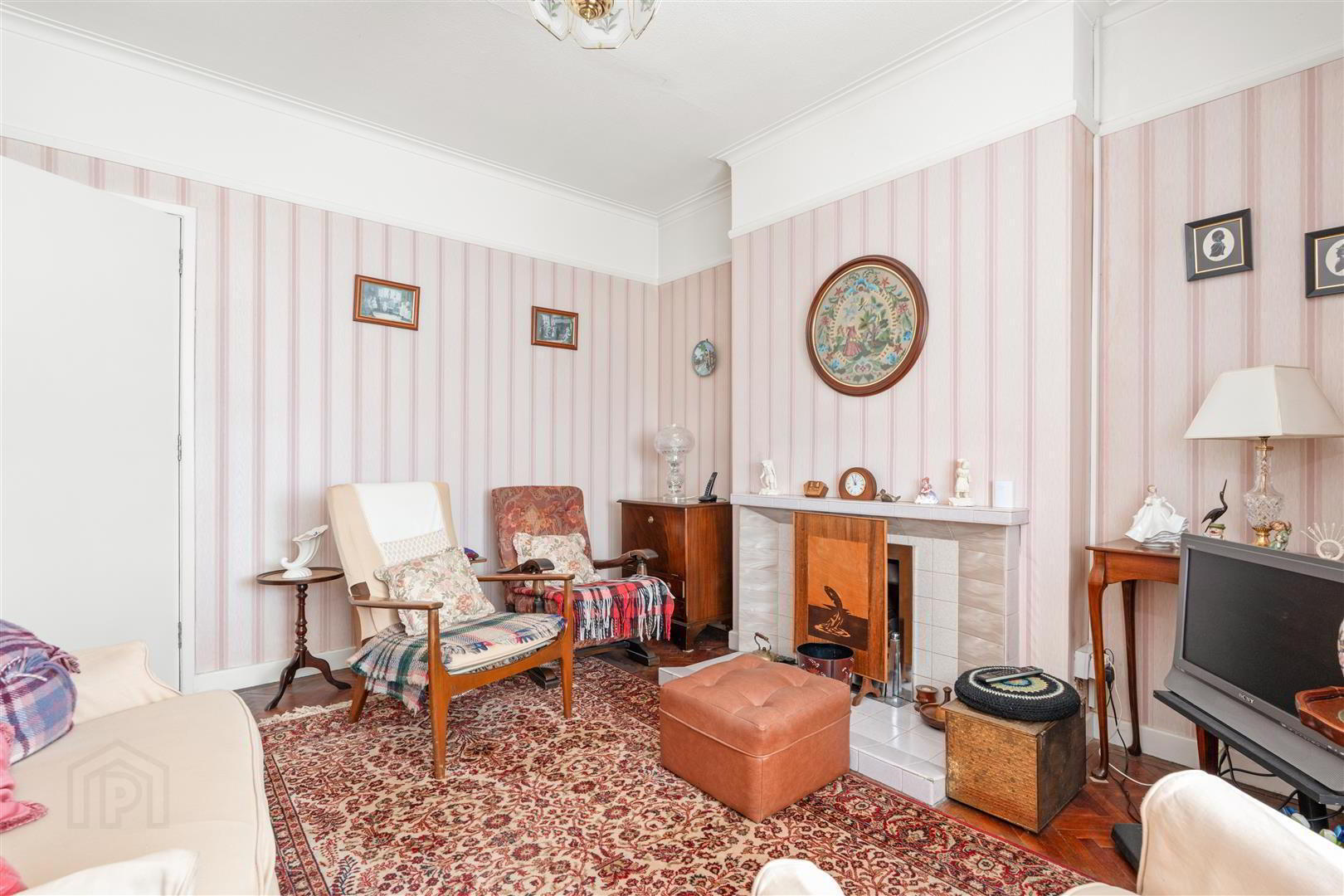 596 Saintfield Road 5 of 19