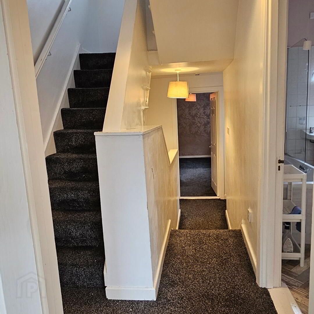 Unit 2, 162 Connsbrook Avenue 5 of 18