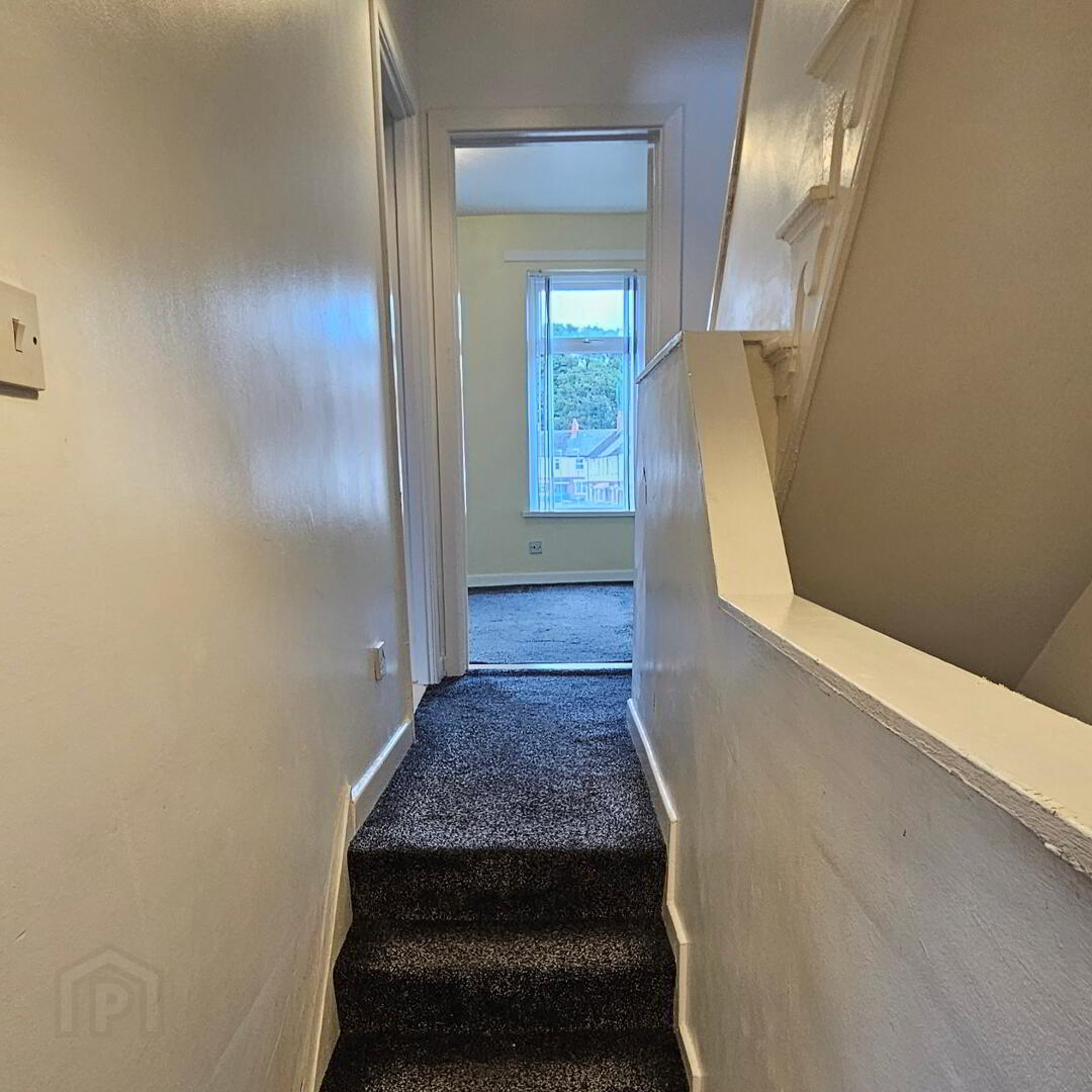Unit 2, 162 Connsbrook Avenue 4 of 18