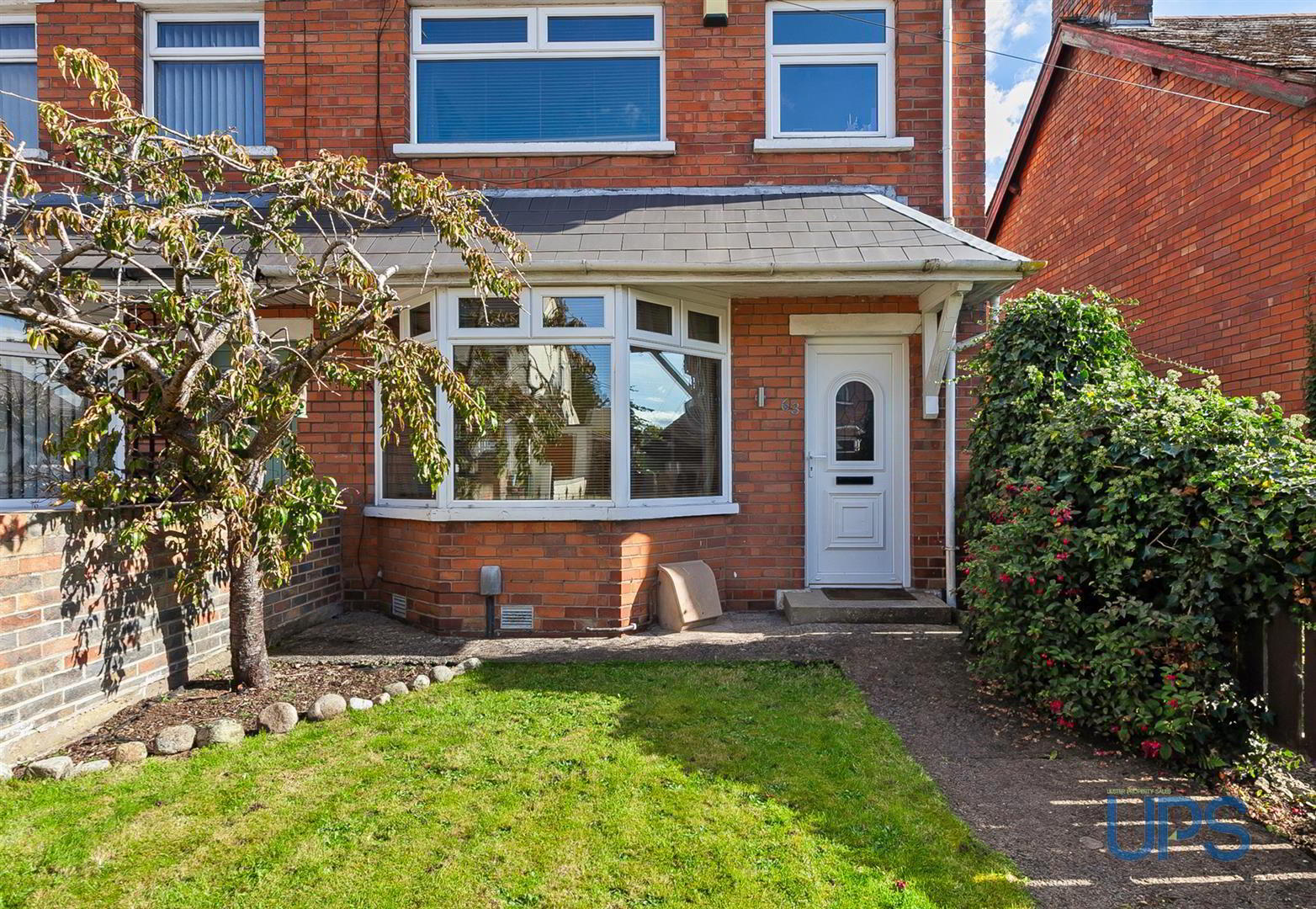 63 Sunnyhill Park 2 of 26