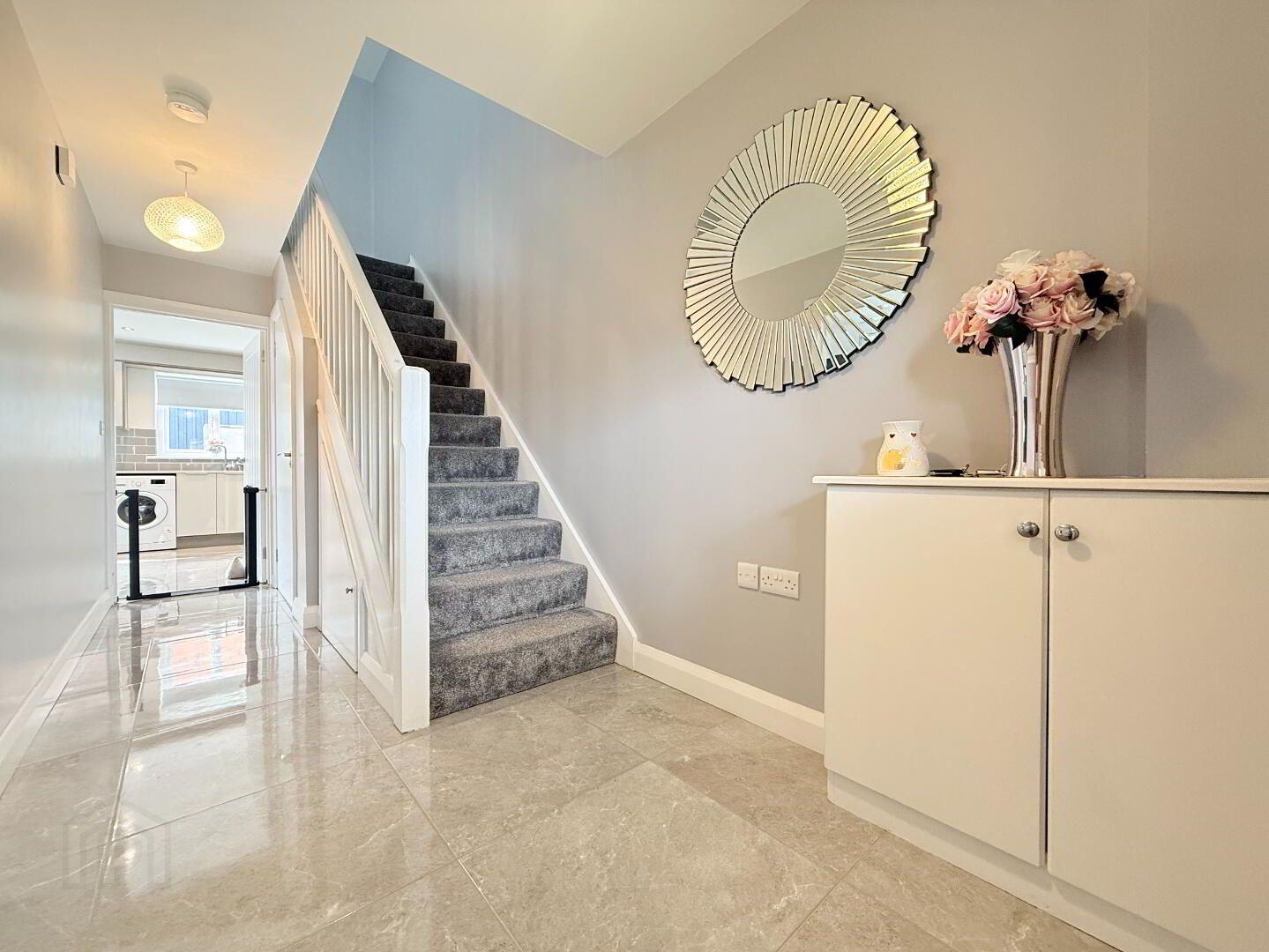 45 Castle Avenue 16 of 29