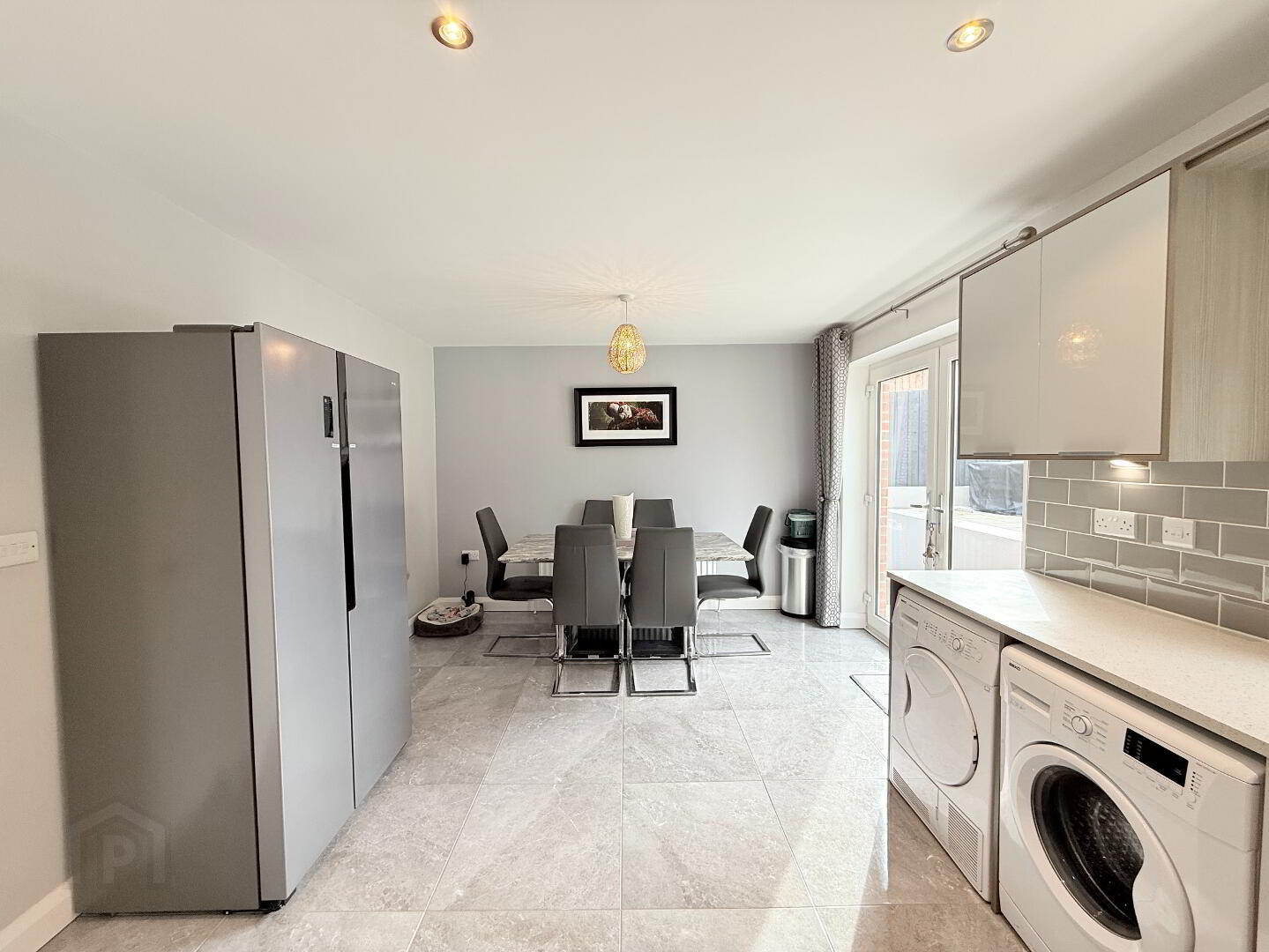 45 Castle Avenue 11 of 29