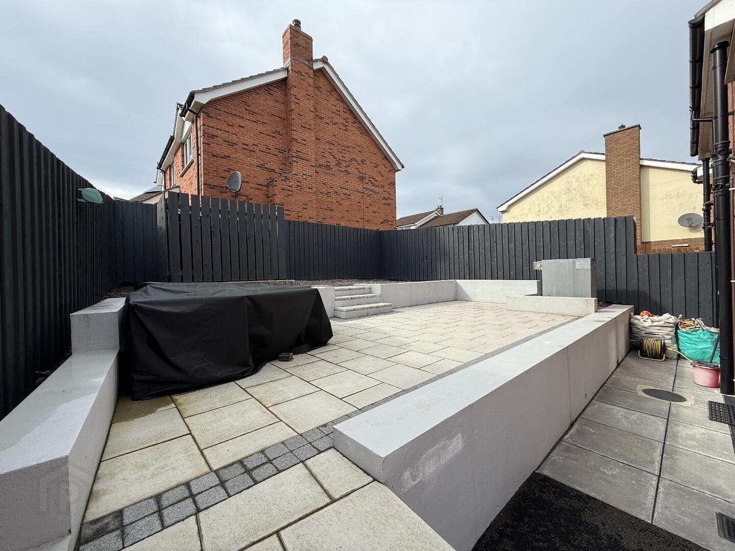 45 Castle Avenue 27 of 29
