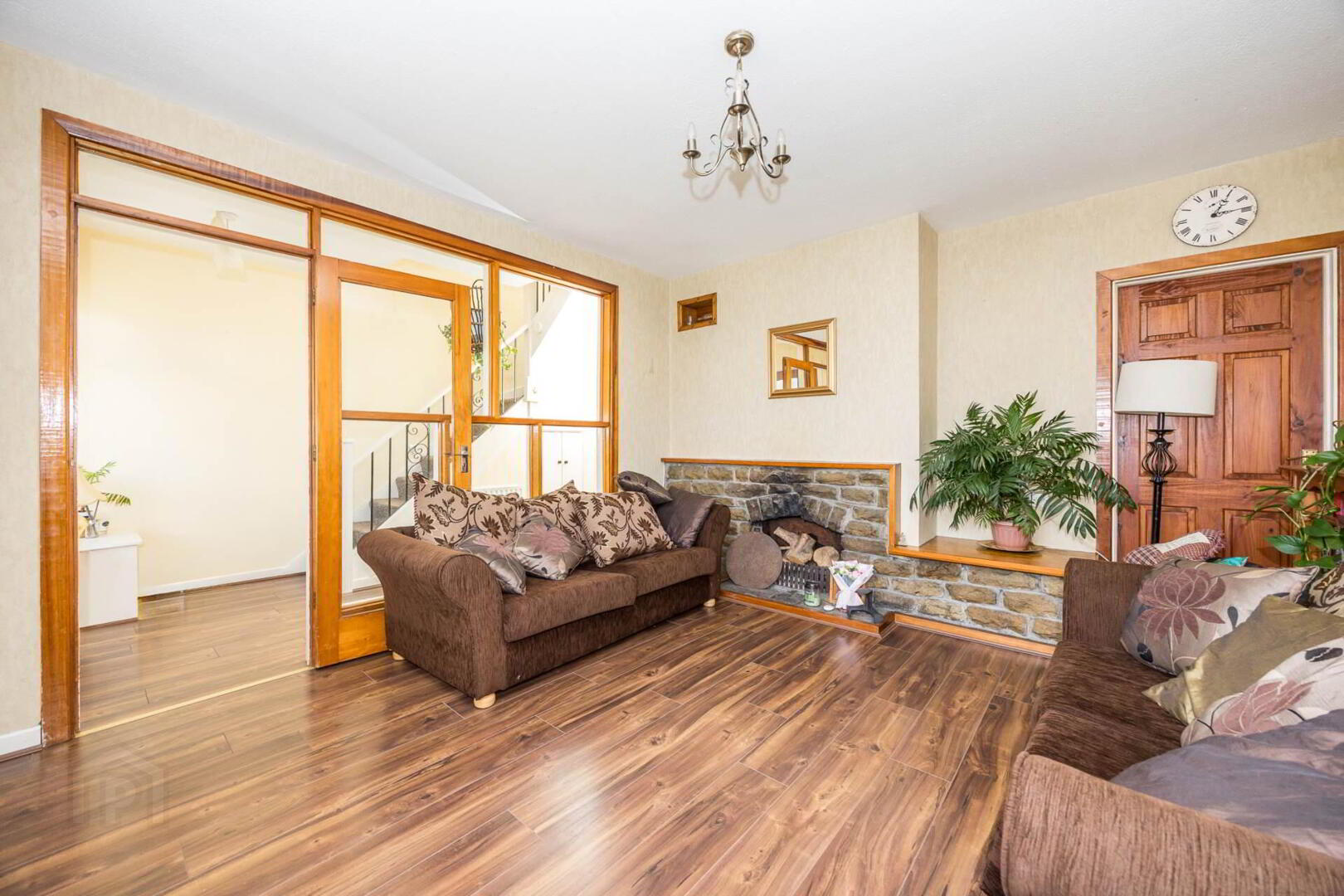 31 Bourne View 4 of 25