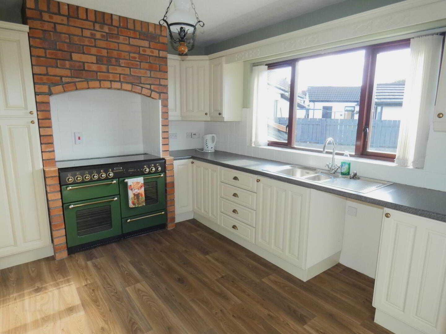 5 Castlehill Way 9 of 22