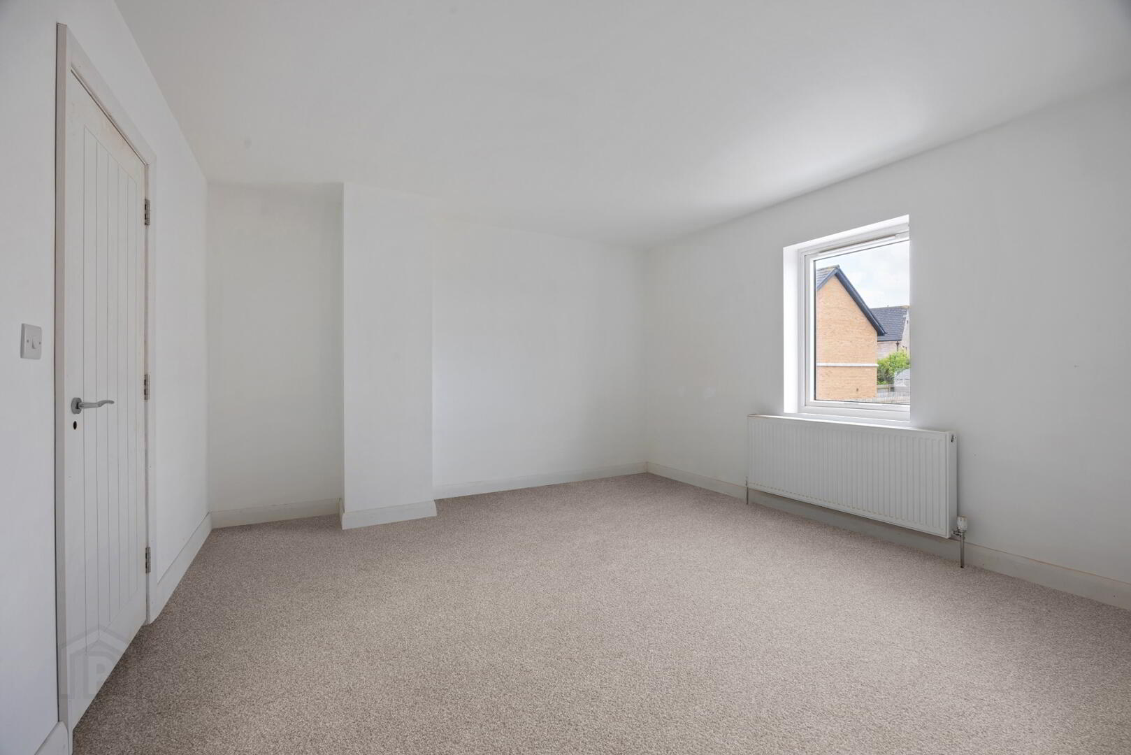Exclusive Detached House 13 of 17