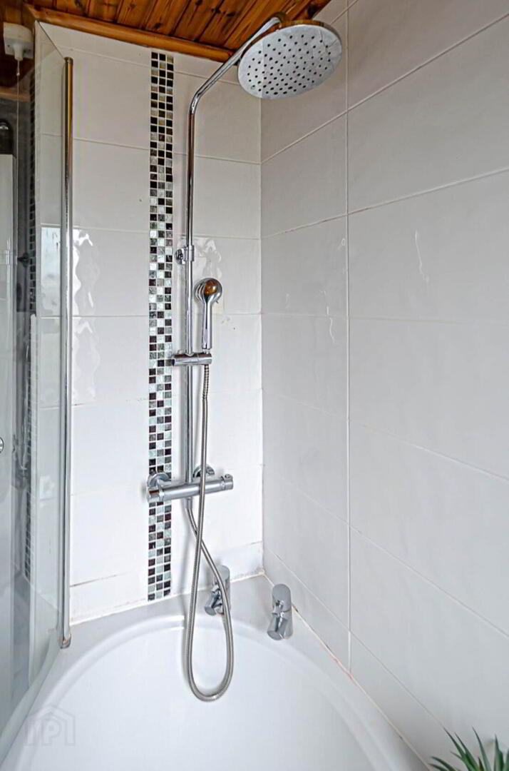 15 Trassey Close 21 of 23