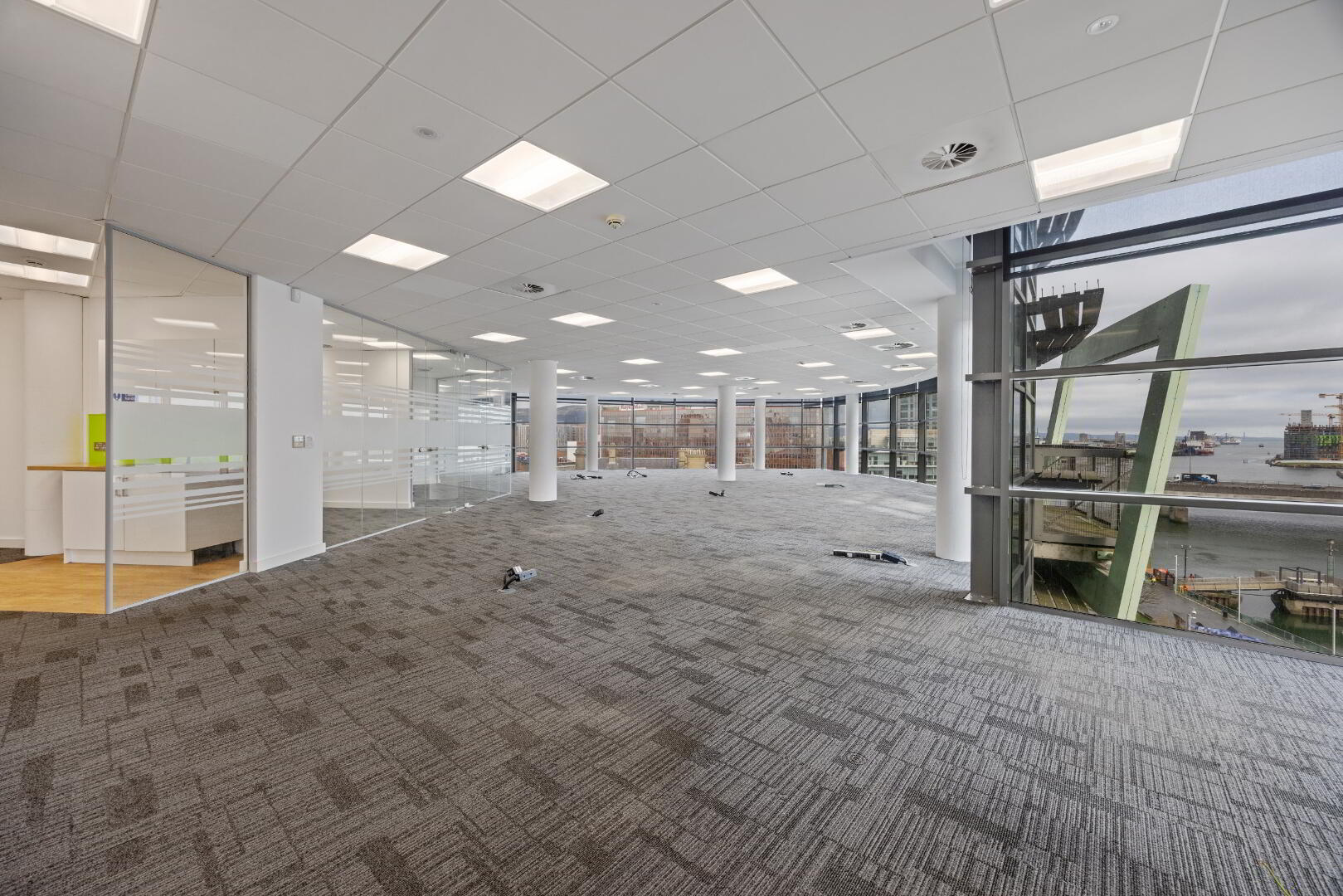 Sixth Floor The Boat, Queens Square 4 of 6