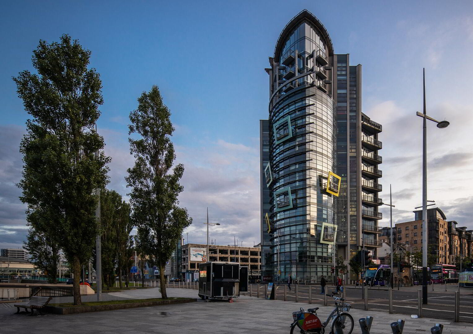 The Boat, Queens Square 1 of 3