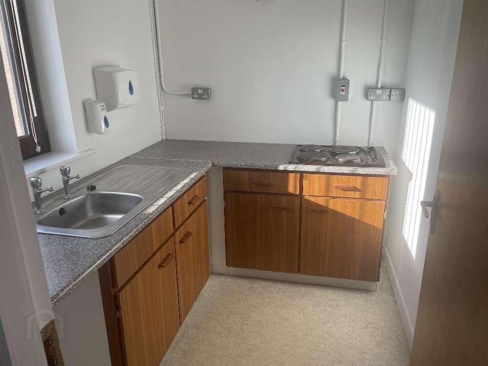 Unit 1/2, Strand Street 7 of 8