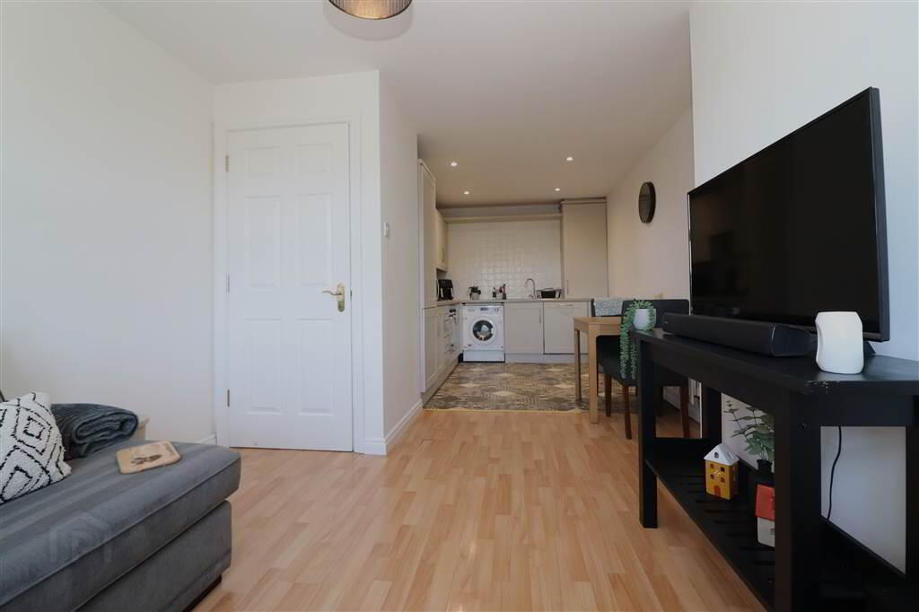 16 Saintfield Mews 4 of 9