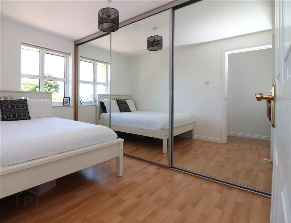 16 Saintfield Mews 7 of 9