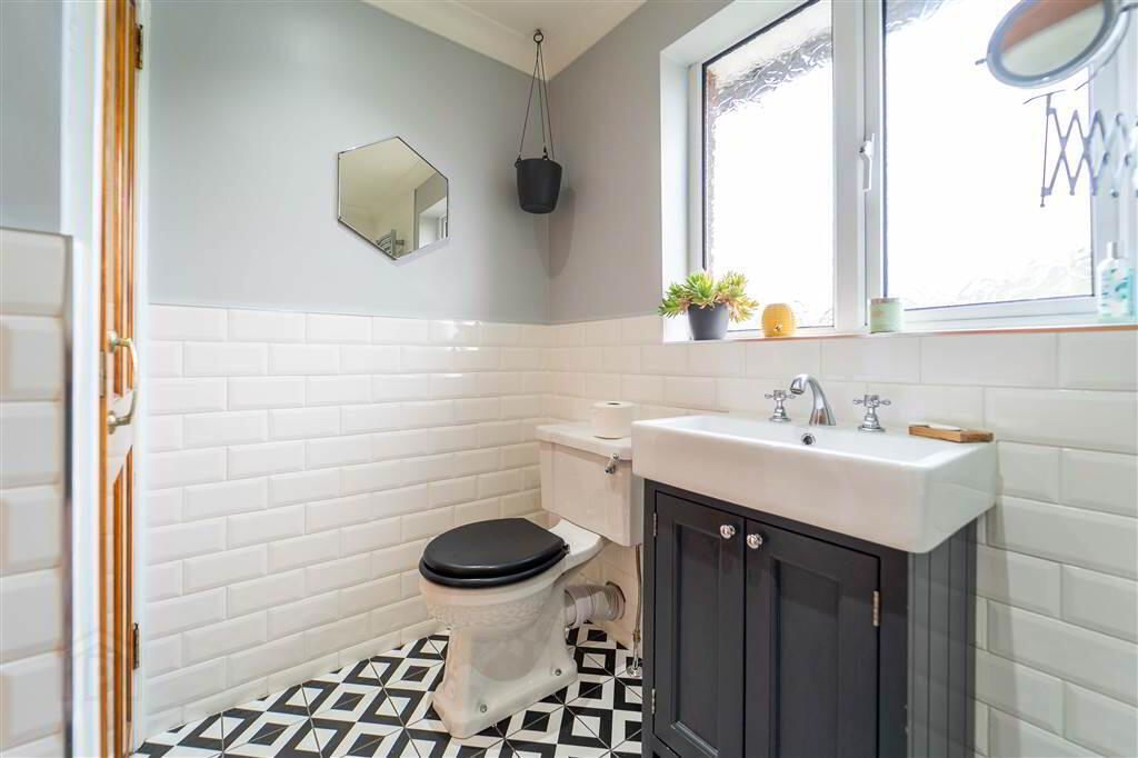 60 Rugby Avenue 17 of 22