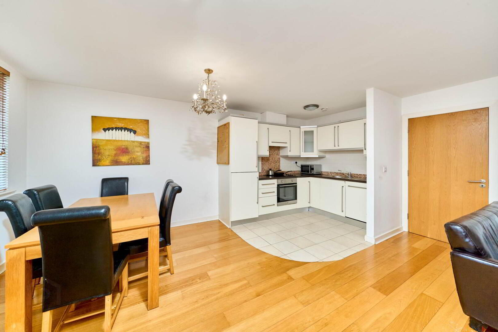 89 Academy Square, Block C 5 of 18