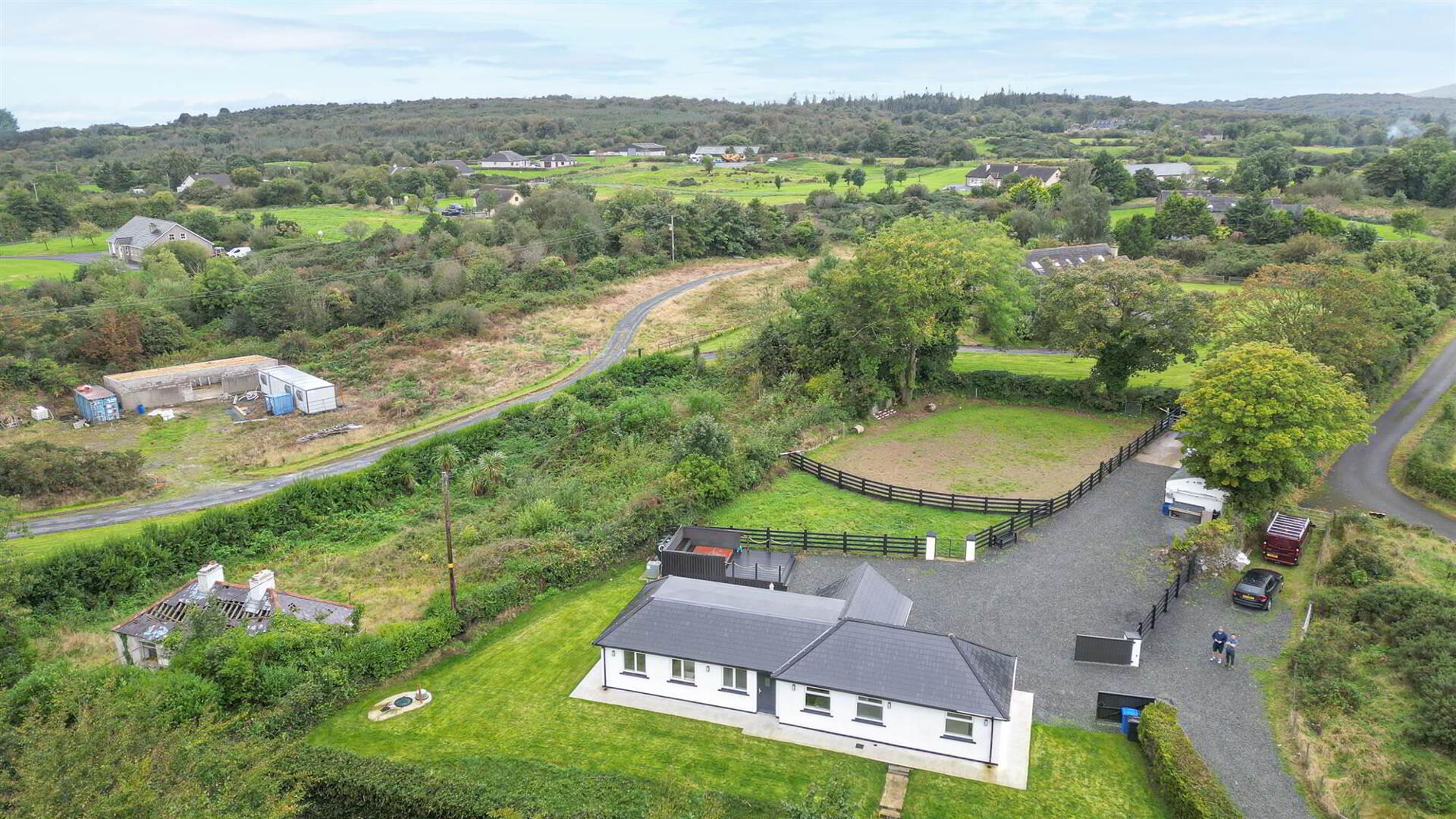 58 Crawfordstown Road 2 of 39