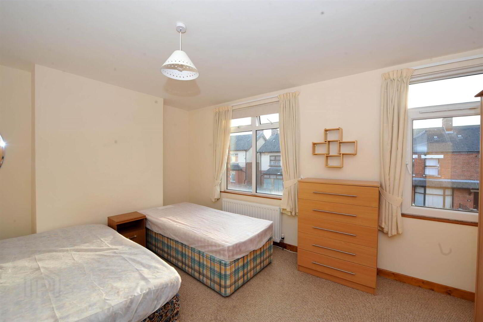 77 Lower Windsor Avenue 4 of 9